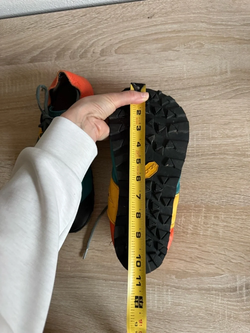 Softstar Megagrip Primal RunAmoc Athletic Trainers - Picture 14 of 14